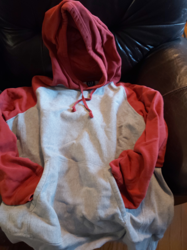 Various Sweatshirts--Check them out! - photo 2