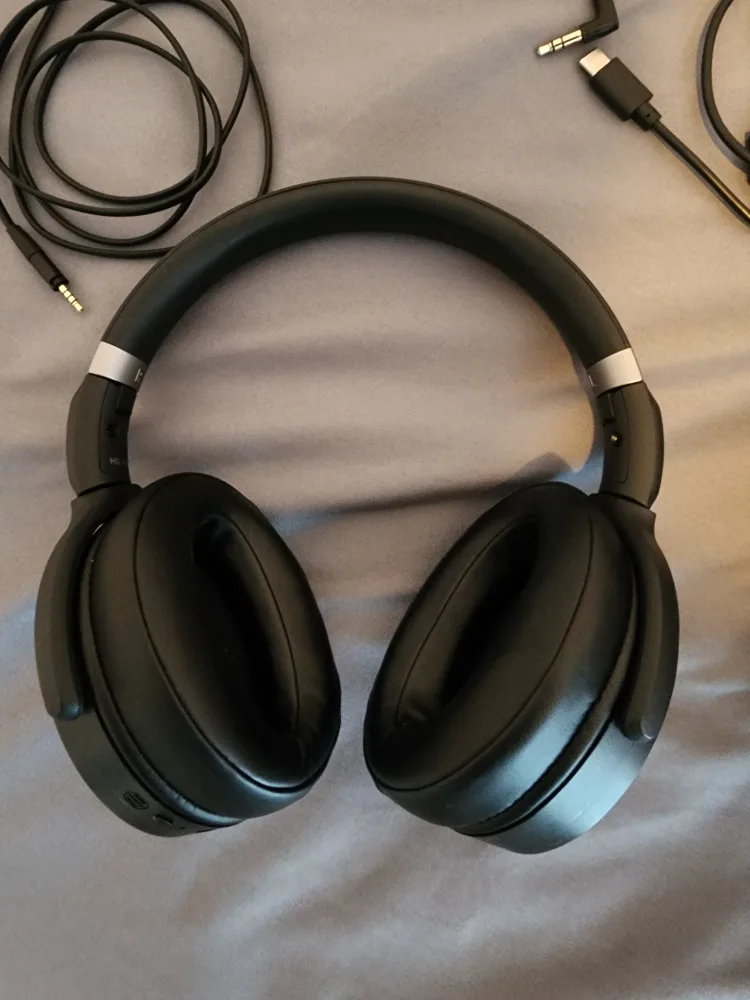 Sennheiser HD 450BT Headphones image indicator(2)