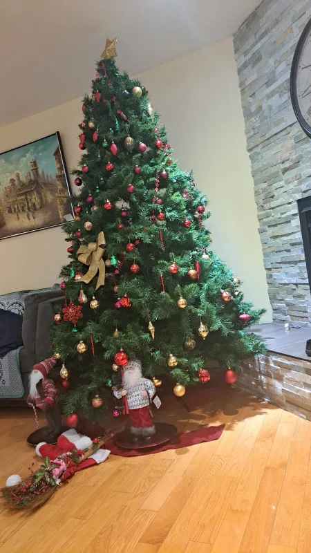 Artificial Christmas Tree with lights and whole ornaments 🤗 image indicator(2)