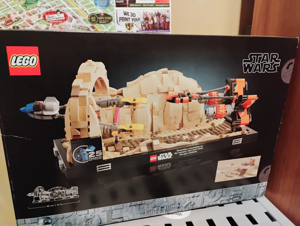 LEGO Star Wars Mos Espa Podrace 75338 New in Box image indicator(3)