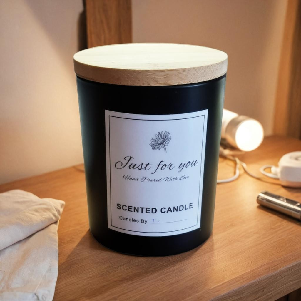 Scented Candle with Floral Decoration - photo 2