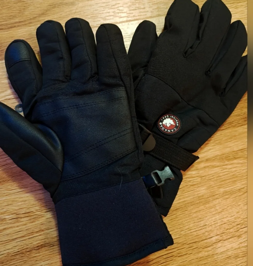 Weather Gear Canada Insulated Gloves image indicator(3)