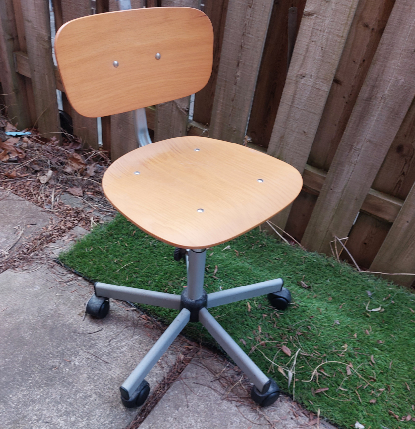 #freecycle Wooden Office Chair with Wheels