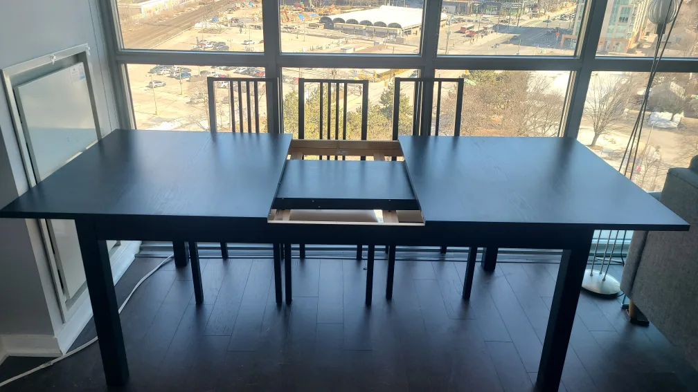 Black Extendable Dining Table with Six Chairs image indicator(3)