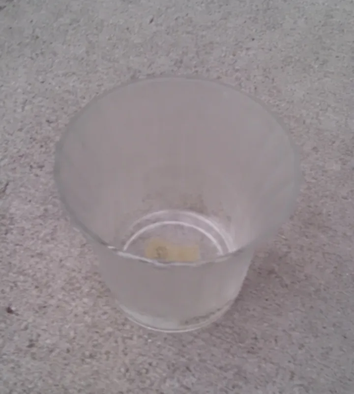 Yankee Candle Frosted Glass Holder #freecycle image indicator(2)