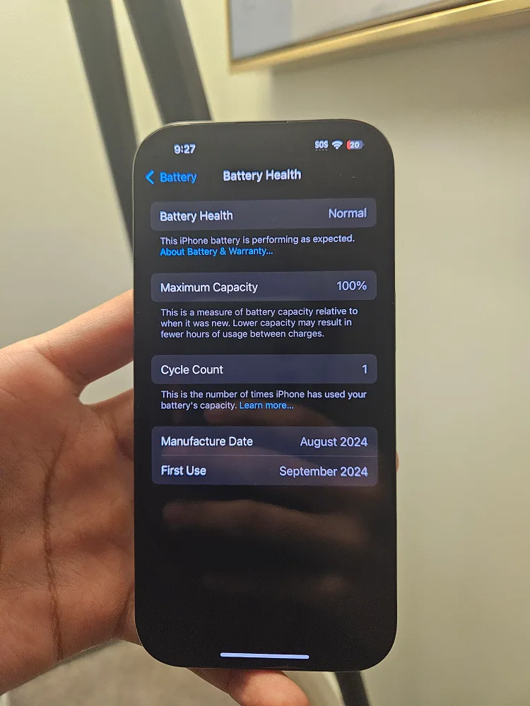 iPhone 16 pro - Black image indicator(6)