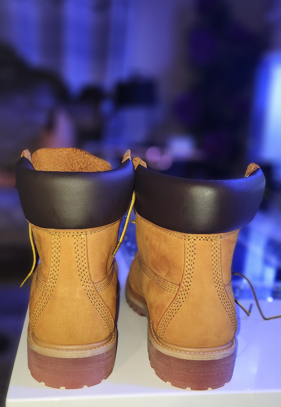 Timberland Boots - Wheat Nubuck Leather