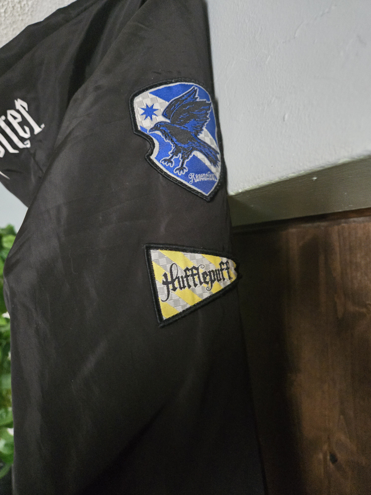 Harry Potter House Crest Zip-Up Bomber Jacket - photo 4