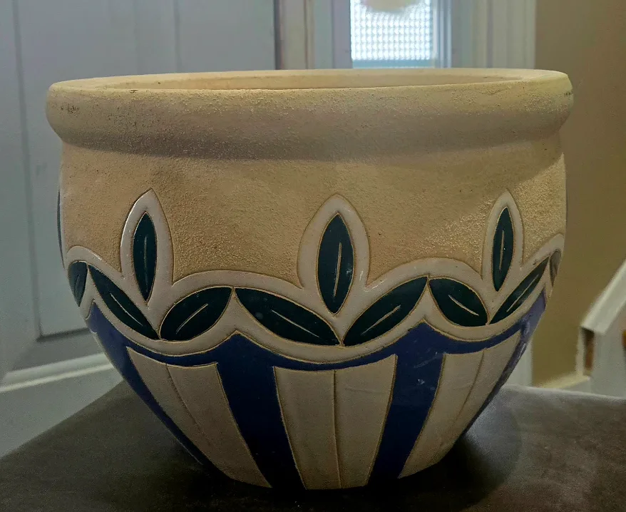 Decorative Clay Pot Planter thumbnail