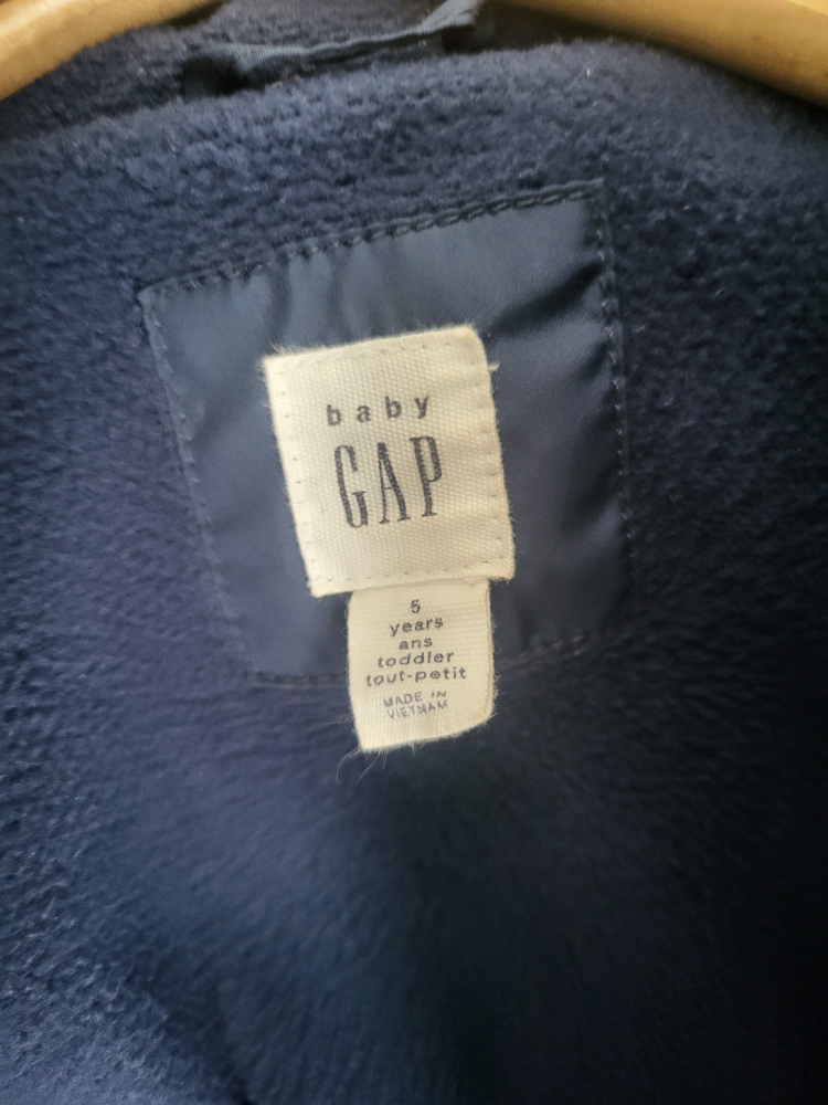 Baby Gap 5T Puffer Jacket - photo 2
