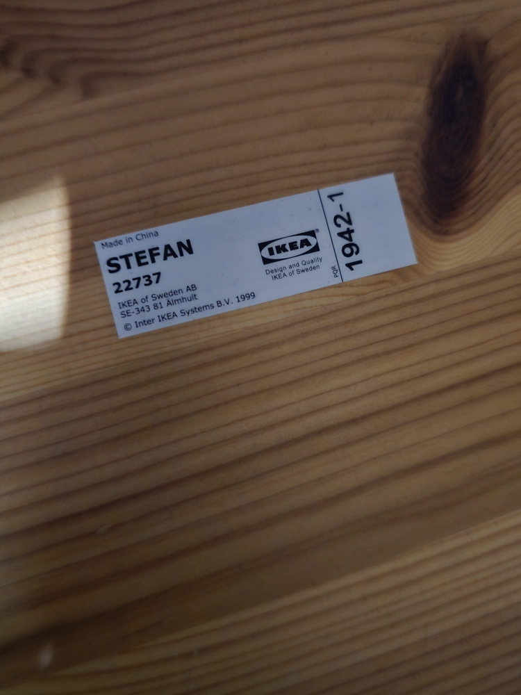 IKEA STEFAN Round Dining Table and 3 Chairs - photo 5