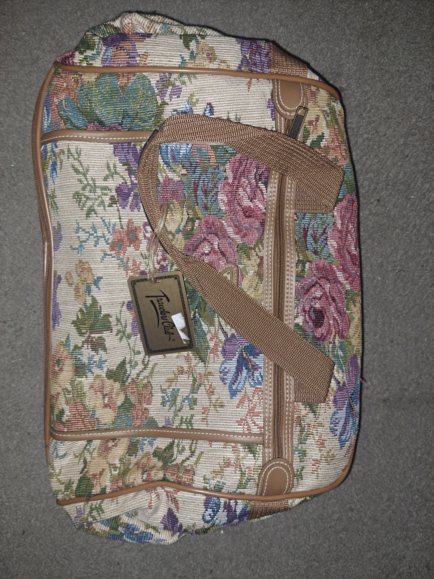 Brand new Vintage Floral Rolling Travel Bag