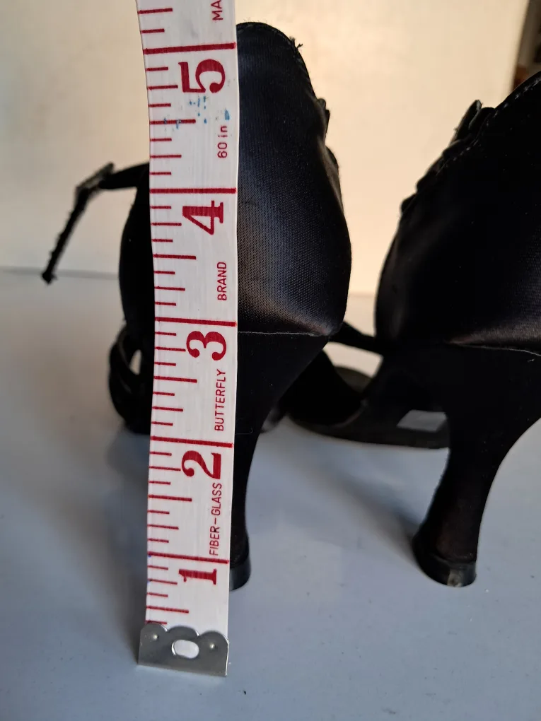 Women's Black Ballroom Dance Shoes image indicator(8)