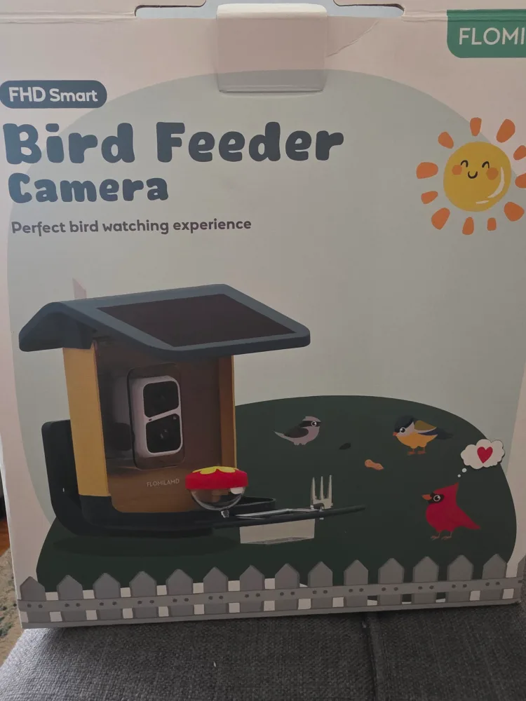 FLOMI Smart Bird Feeder Camera with Solar Panel image indicator(2)