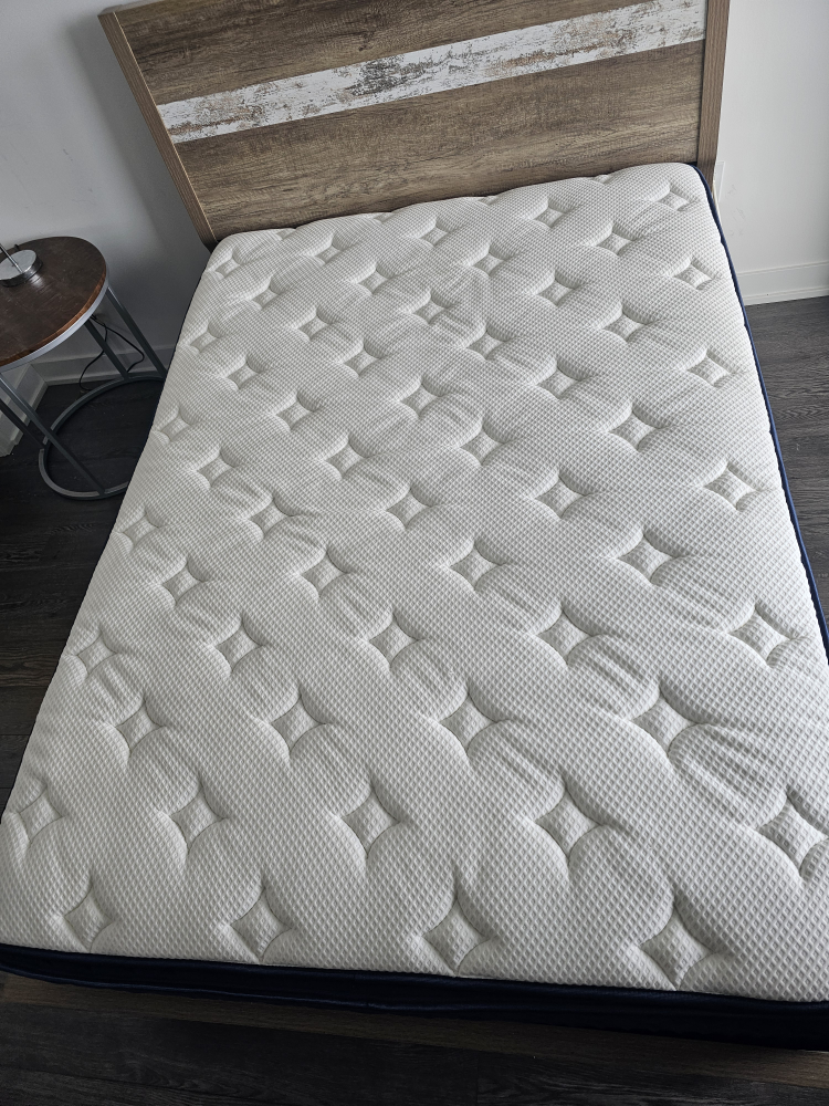 bed frame and double mattress - photo 2