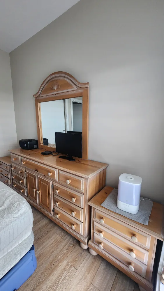 5-piece Pine full bedroom set image indicator(2)