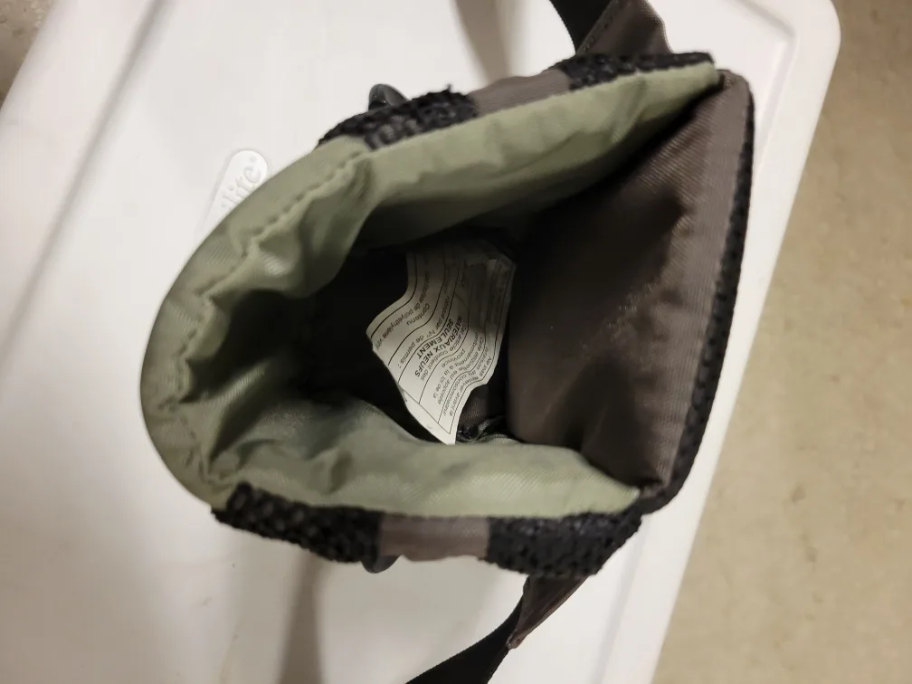 Mountain Equipment Co-op Water Bottle Holder image indicator(2)