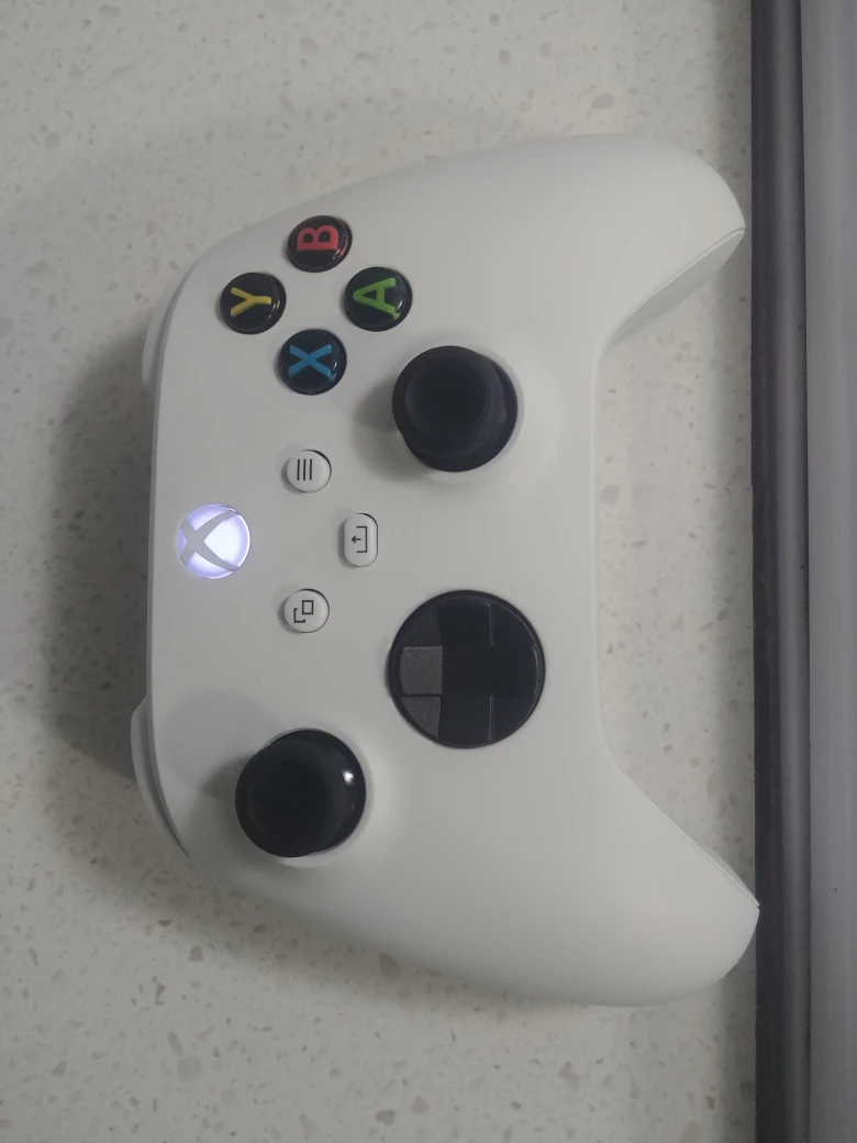(Great condition)Wireless white series controller