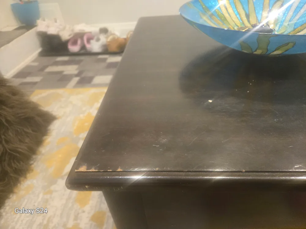 solid wood coffee table. image indicator(5)