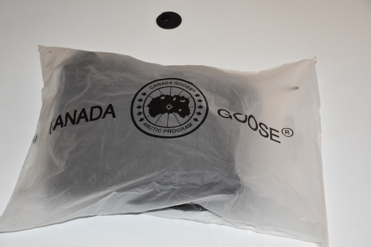UA Canada Goose Freestyle Vest (Black, Size Large) - photo 4