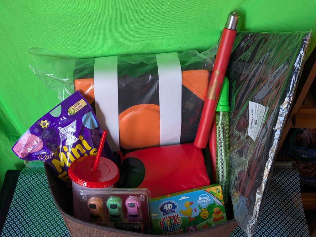 Kids' Fun Pack: Nunchaku, Inflatable Toys, Candy & More!