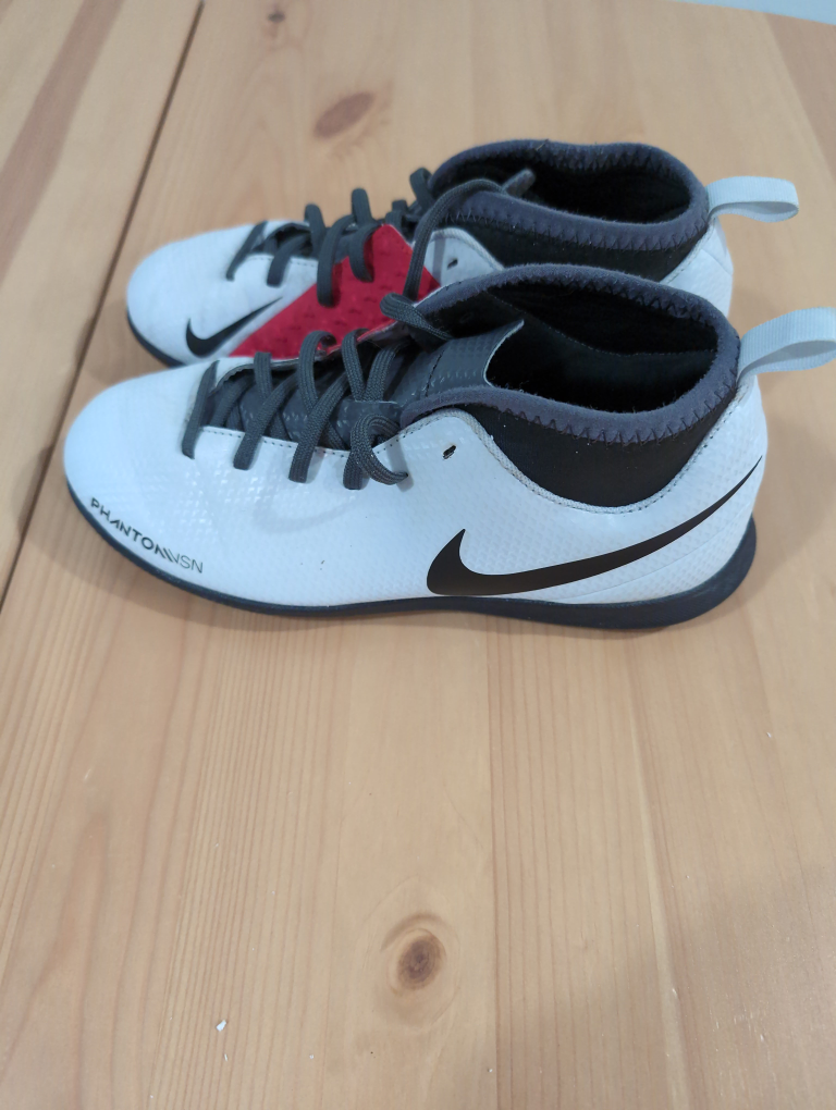 Nike Phantom Vision Academy DF IC Kids Indoor Soccer Shoes - photo 3