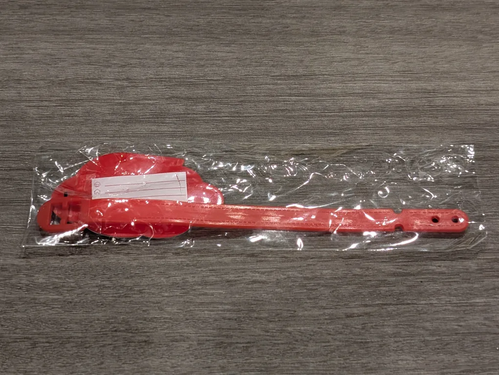 NEW: Childrens' Red Luggage Tag image indicator(2)