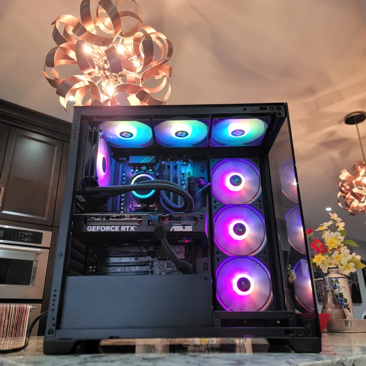 Custom Gaming PC : Ryzen 7 7700X / RTX 4070 SUPER / 32GB RAM image indicator(6)