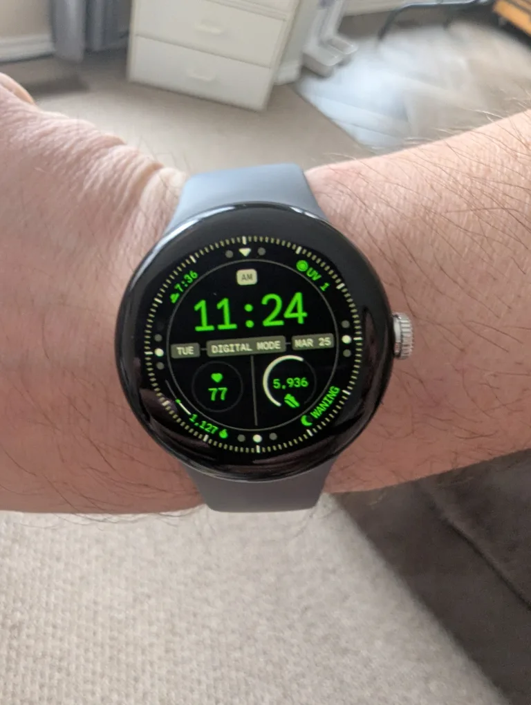 Smartwatch PRICE is firm CASH ONLY as is image indicator(3)