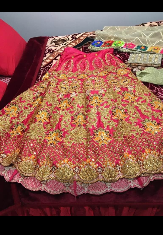 Mendhi Wedding Dress - photo 2