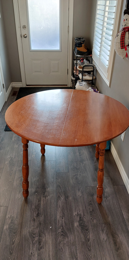 Round Wooden Dining or Tea Table