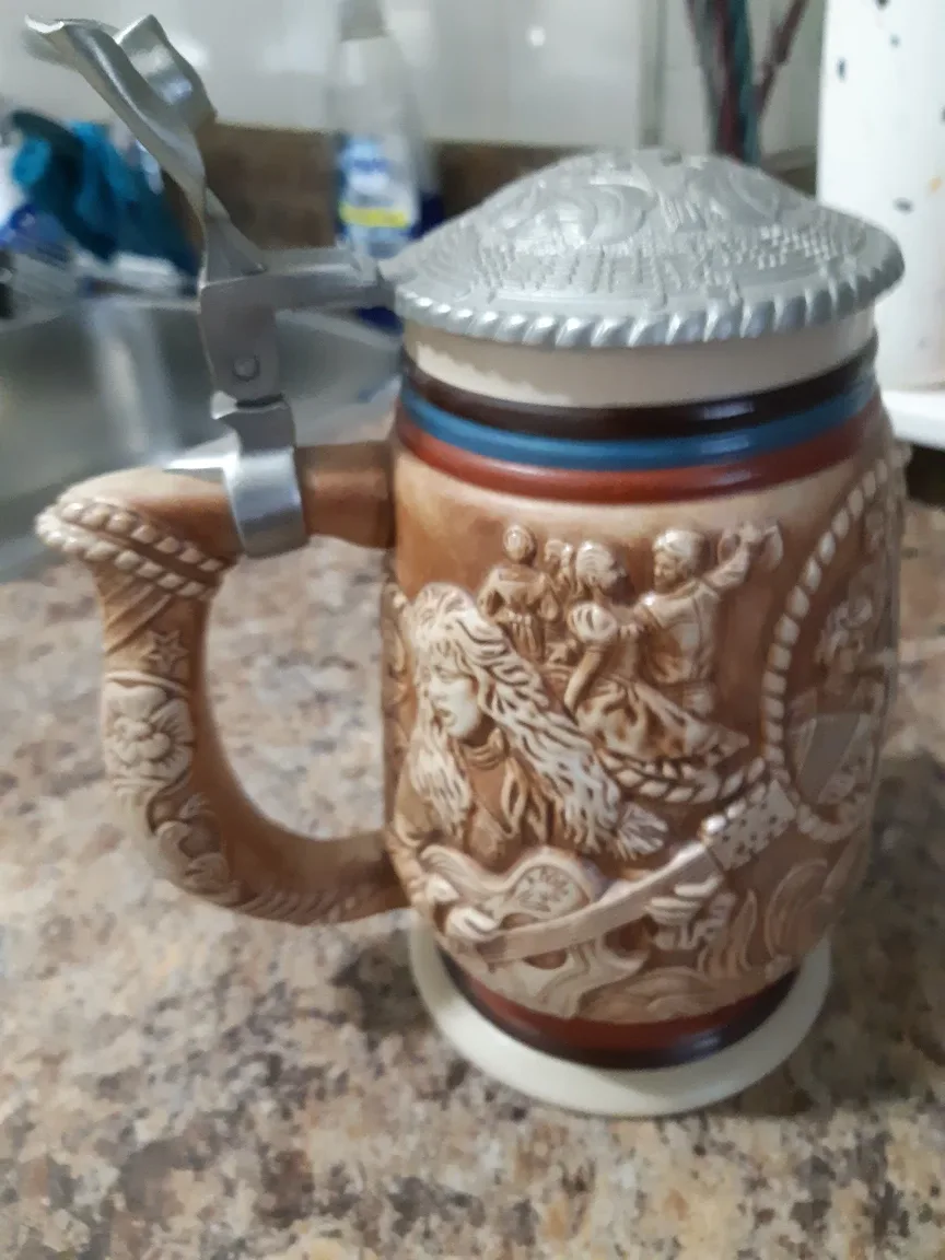 Vintage Ceramic Beer Stein with Musical Theme image indicator(3)
