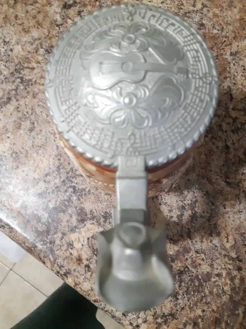 Vintage Ceramic Beer Stein with Musical Theme image indicator(4)