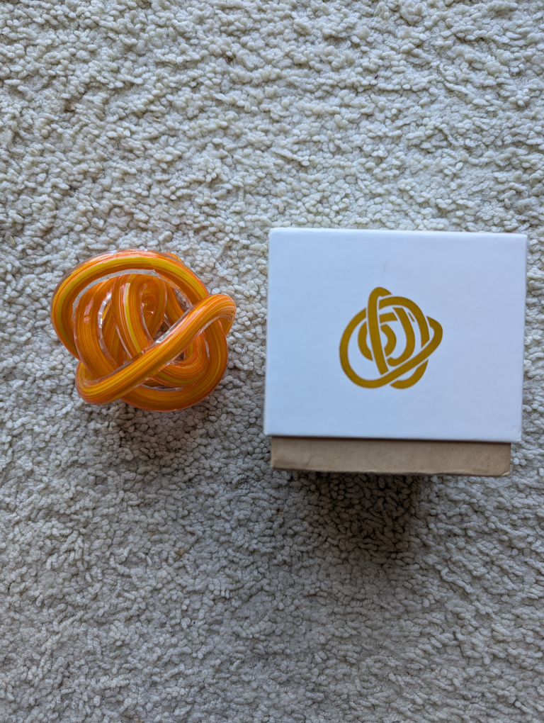 Glass Endless Knot - orange