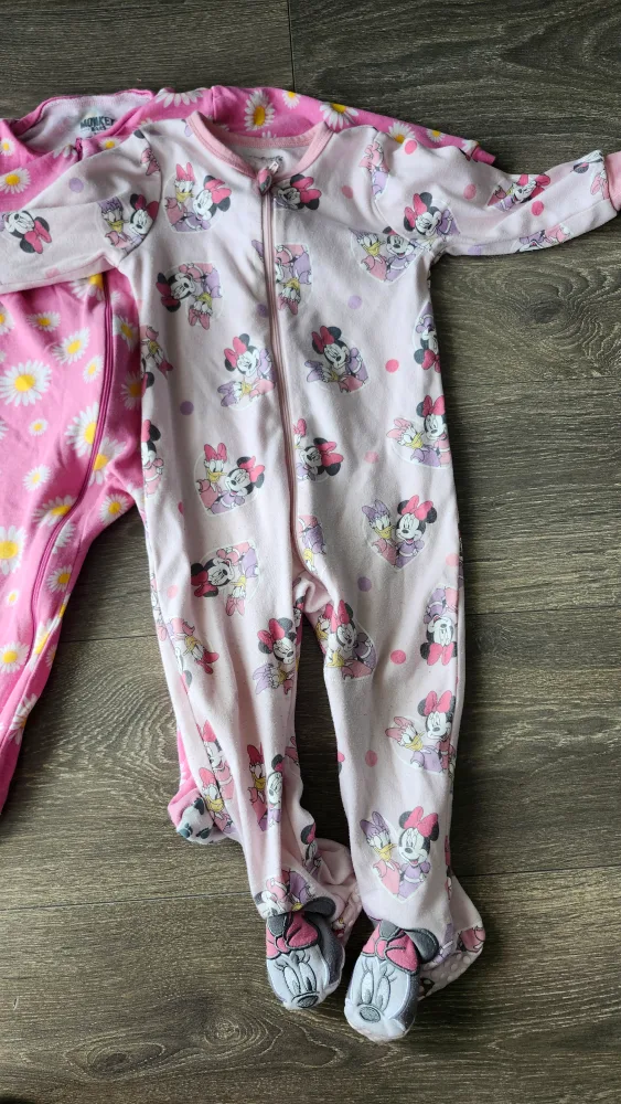 Two Girls' Minnie Mouse Sleepers image indicator(3)