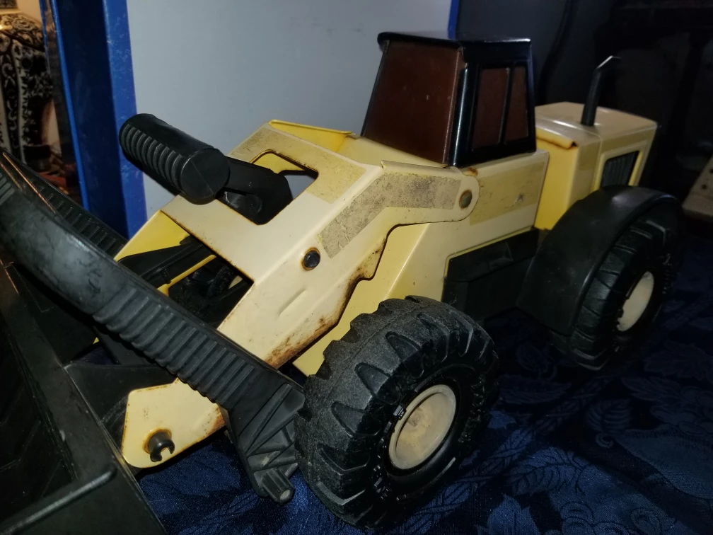 Vintage Tonka Loader Toy Truck - photo 3