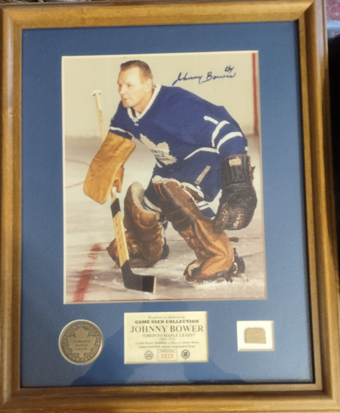 Toronto Maple Leafs Hockey Memorabilia Collection - photo 4