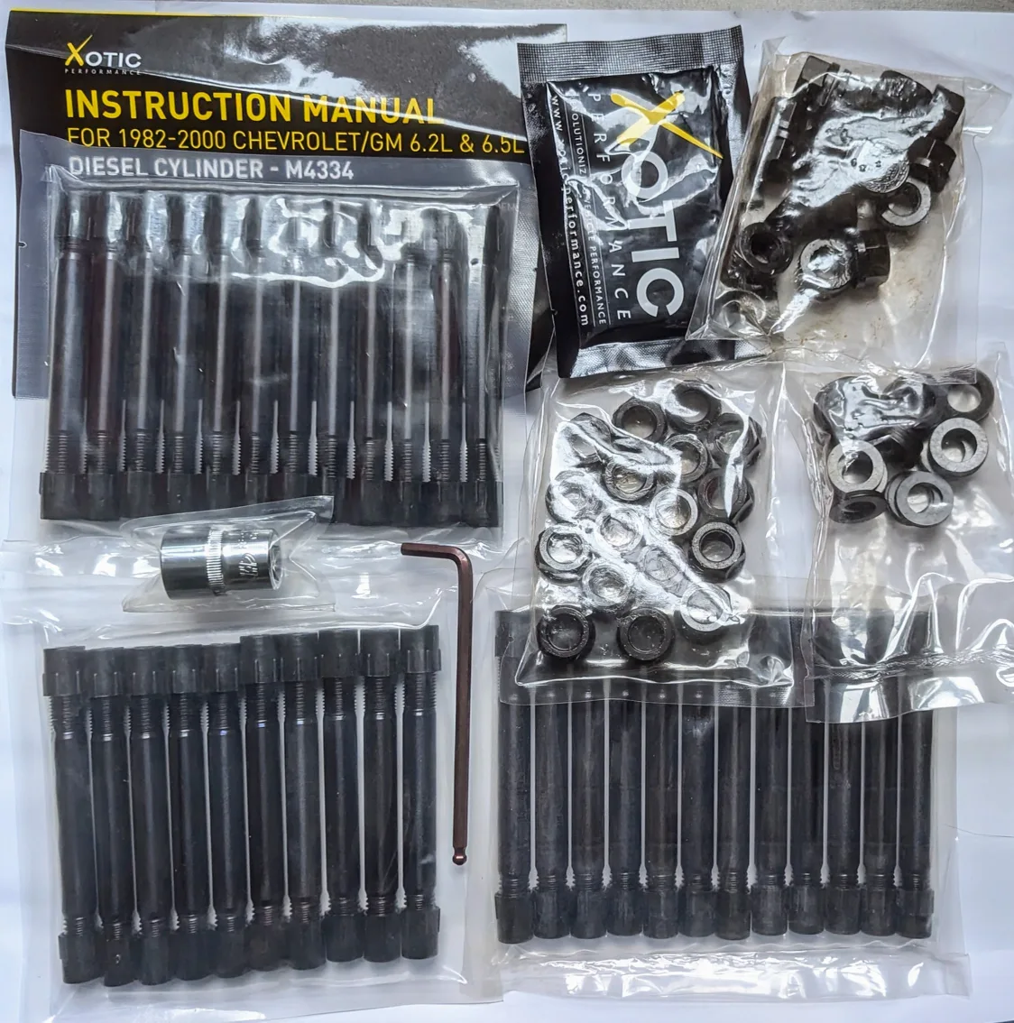 Xotic,  Head Stud Replace. Kit,1982-2000 Chevrolet/GM 6.2L,6.5L image indicator(2)