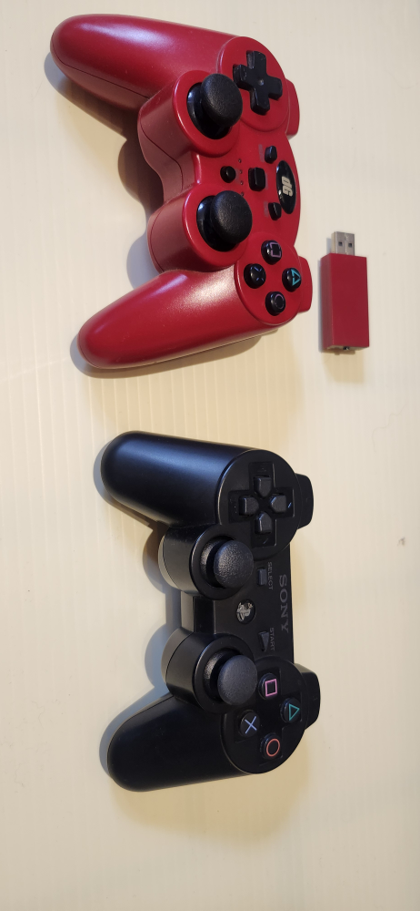 Sony PlayStation 3 Console Bundle with Games and Controllers - photo 2