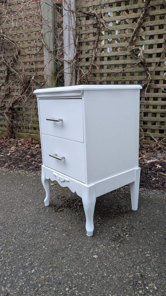 New Price -2 Drawer French Provincial Nightstand In White - photo 3