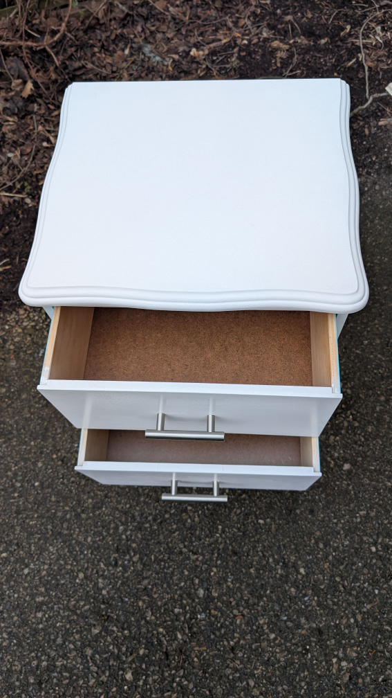 New Price -2 Drawer French Provincial Nightstand In White - photo 4