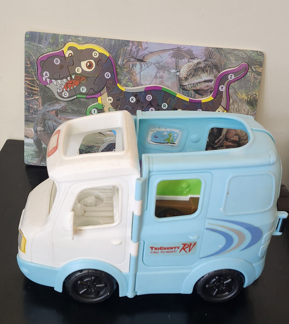 Dinosaur Alphabet Puzzle & TriCounty RV Toy Set - photo 5