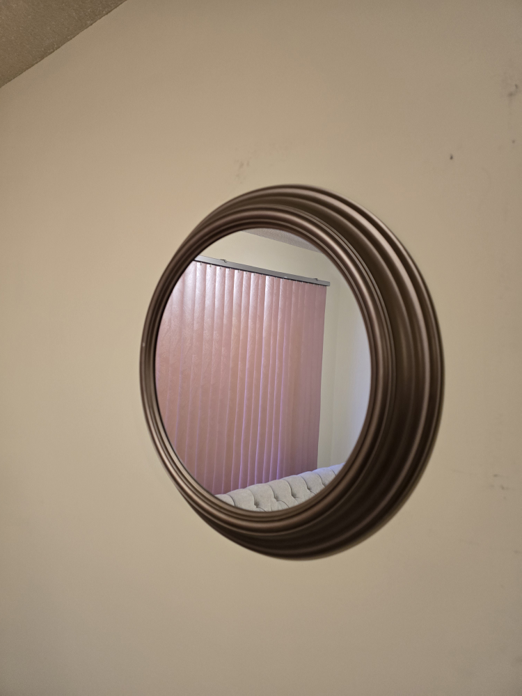 Round Wall Mirror