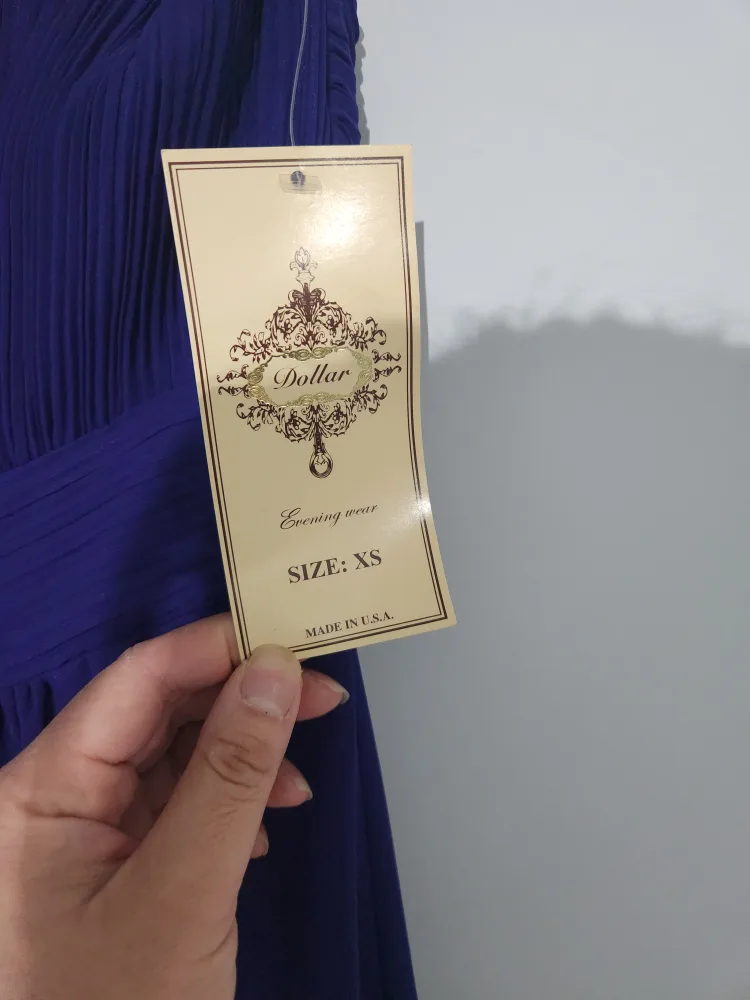 XS Dollár Evening Wear Purple One-Shoulder Gown image indicator(2)