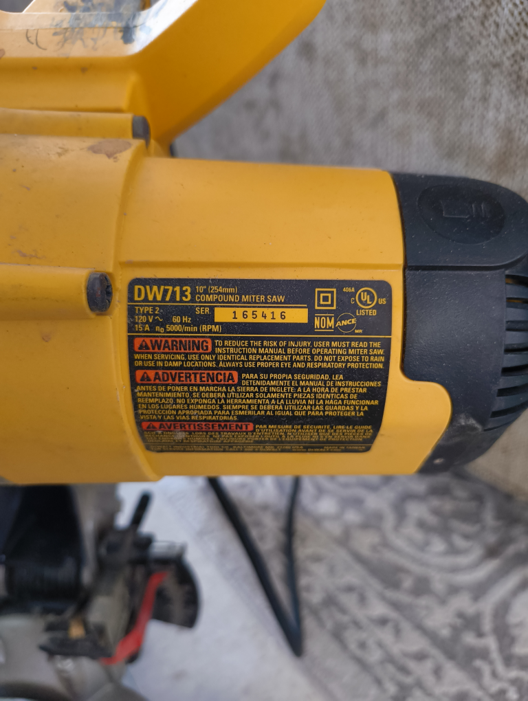 Dewalt DW713 10" Compound Miter Saw - photo 2