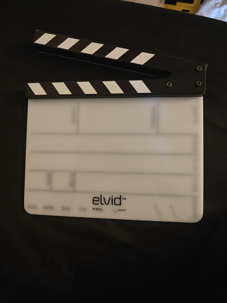 Elvid 9-Section Acrylic w. Color Clapper Sticks image indicator(2)
