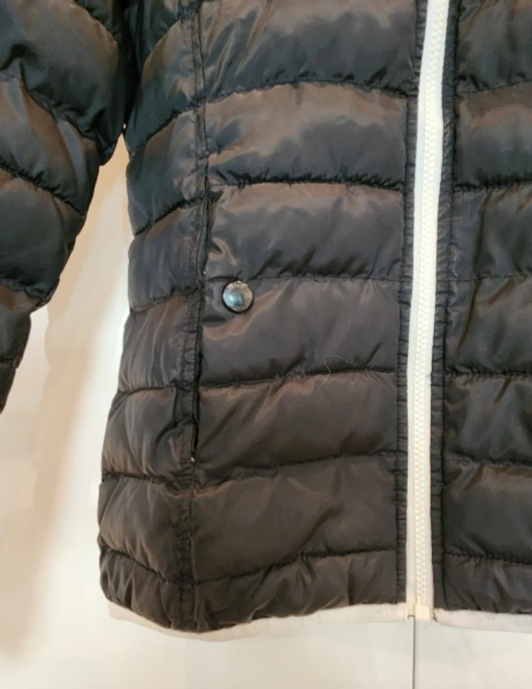 Adidas Black Puffer Jacket with White Trim image indicator(4)