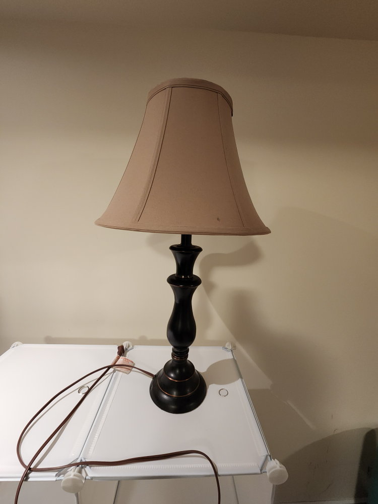 Elegant 3 lamps ( 1 Floor & 2 Table Lamps with Beige Shade) - photo 3