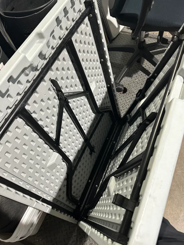 6' Foldable Plastic Table thumbnail