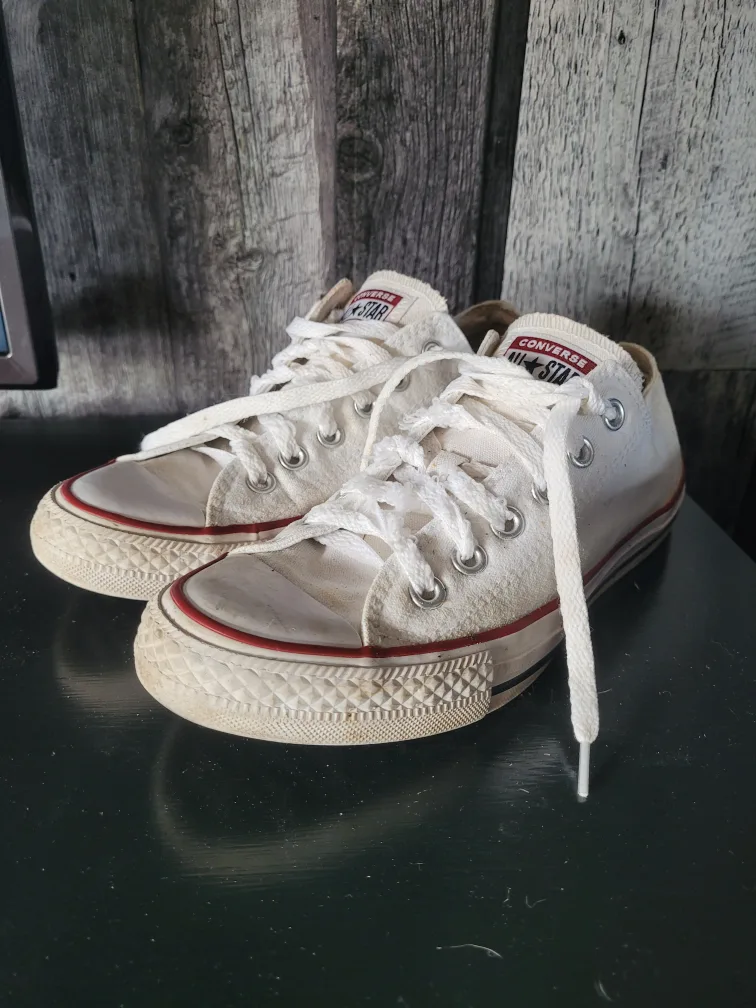 Women's Converse All Star Low Top Sneakers - Size 8 thumbnail